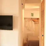 Апартаменты Charming 1br With Balcony & Ac, Heart Of Антиб