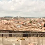 Charming 1br With Balcony & Ac, Heart Of Apartment Antibes